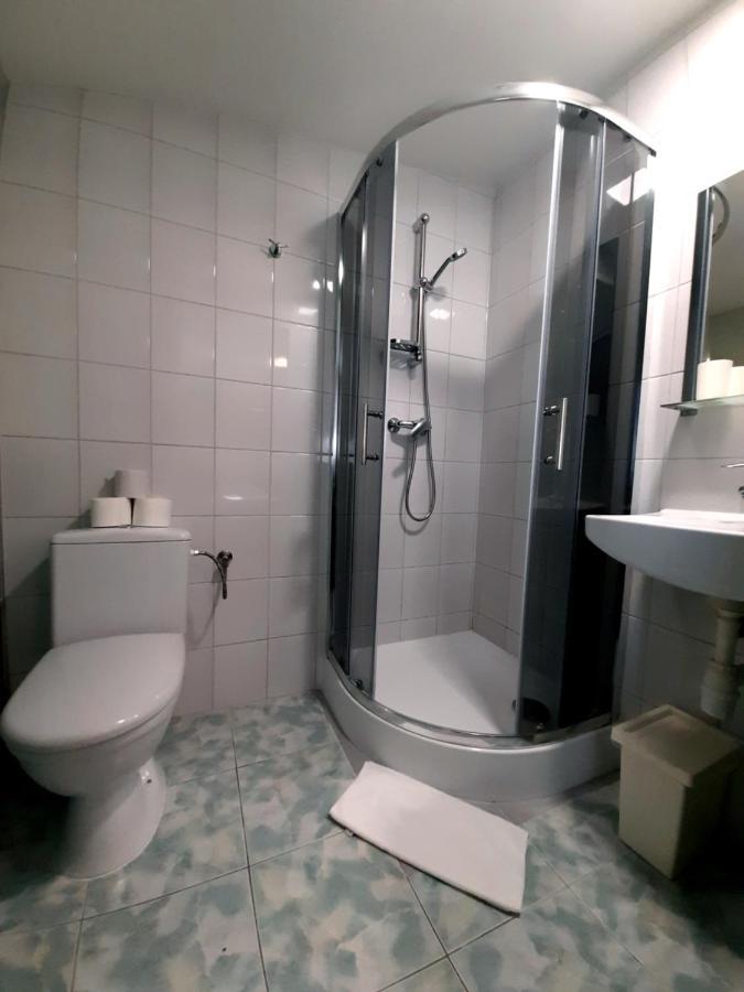 Astral Aparthotel Raszyn Kültér fotó