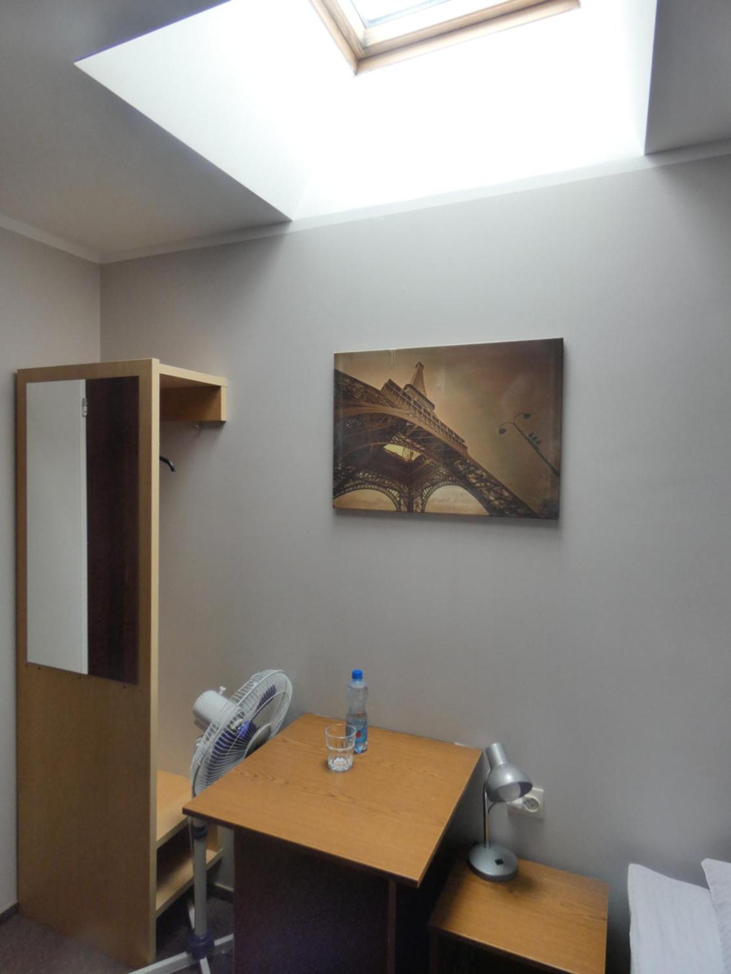 Astral Aparthotel Raszyn Kültér fotó